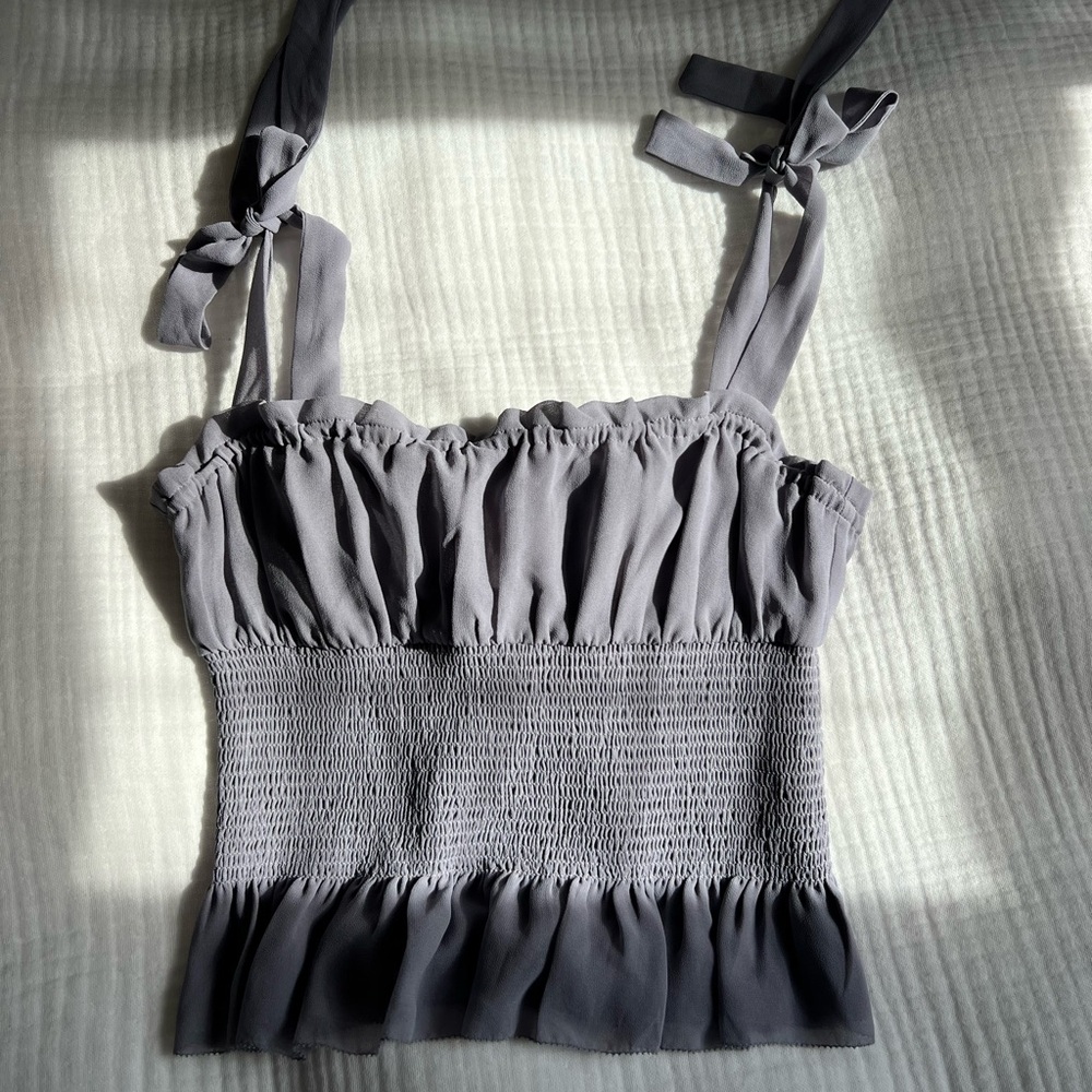 Aritzia Wilfred tie top